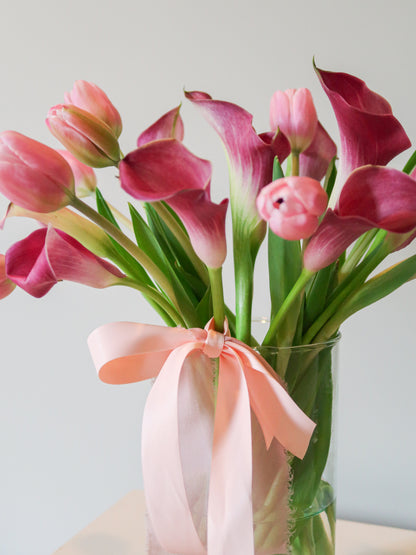 Tulipanes & Calla Lily
